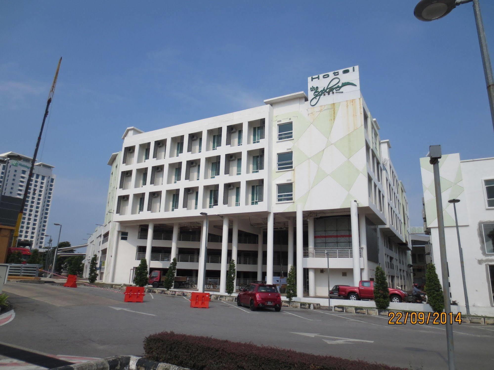 The Explorer Hotel Malacca Exterior photo